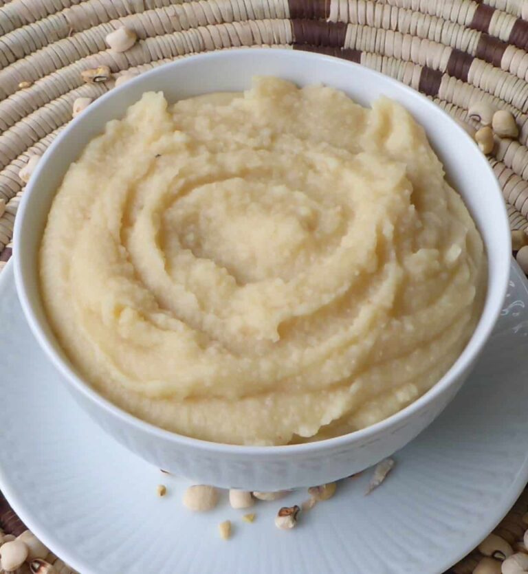 Namibian Peeled Black-eyed Bean Puree (Oshingali) (VIDEO)