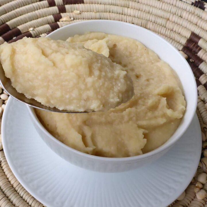 Oshingali (namibische Schwarzaugenbohnen Sauce)