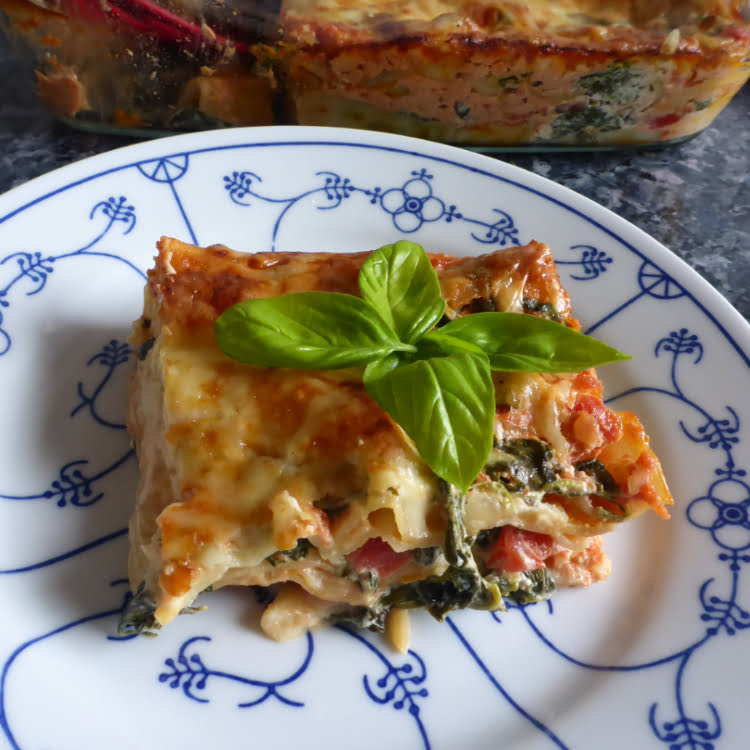World’s Best Spinach Cream Cheese Lasagna Recipe