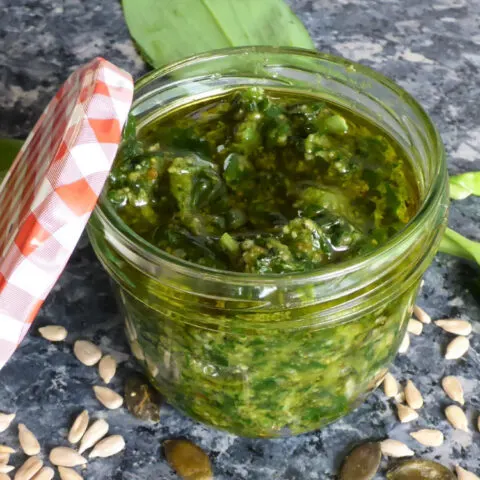How To Make Wild garlic Pesto