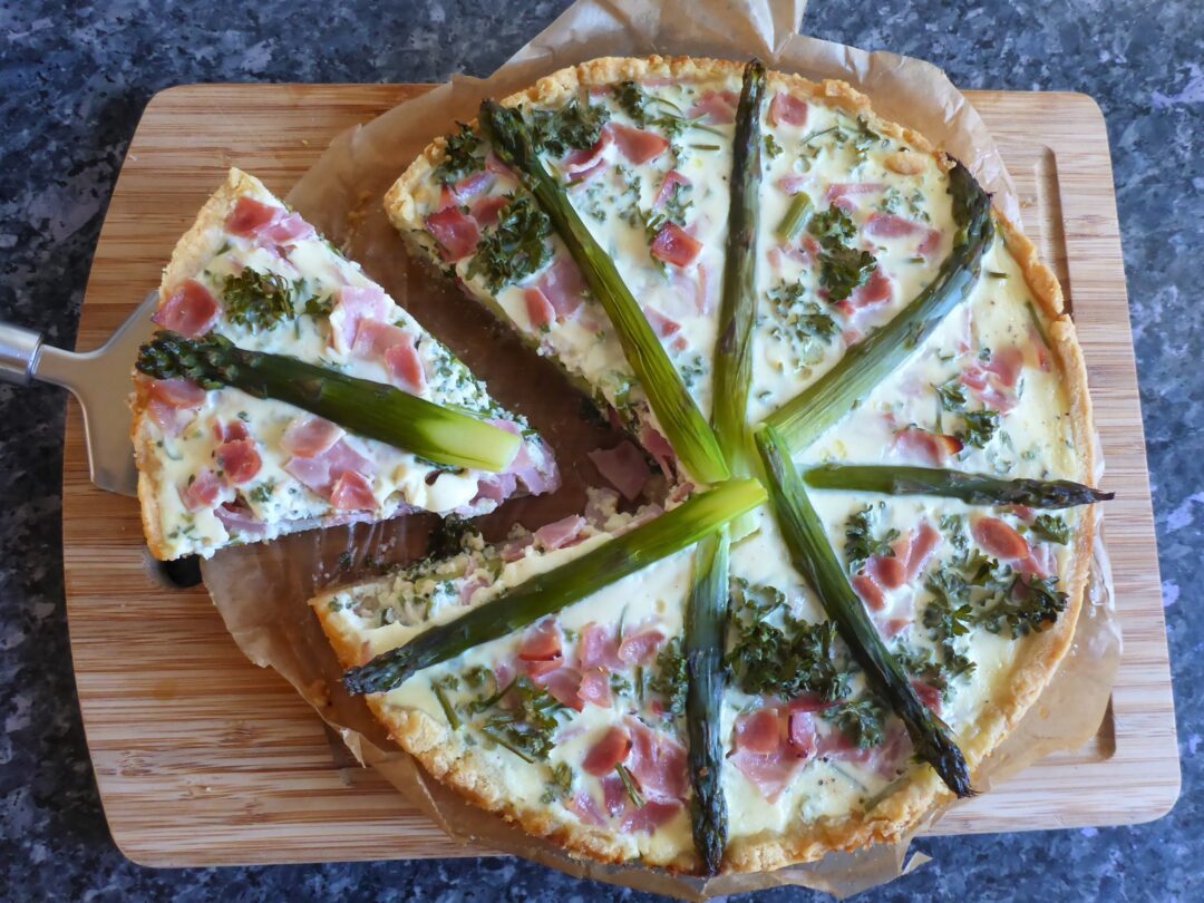 Asparagus And Ham Quiche Ester kocht