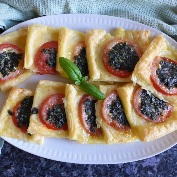 Puff Pastry Tomato Tarts