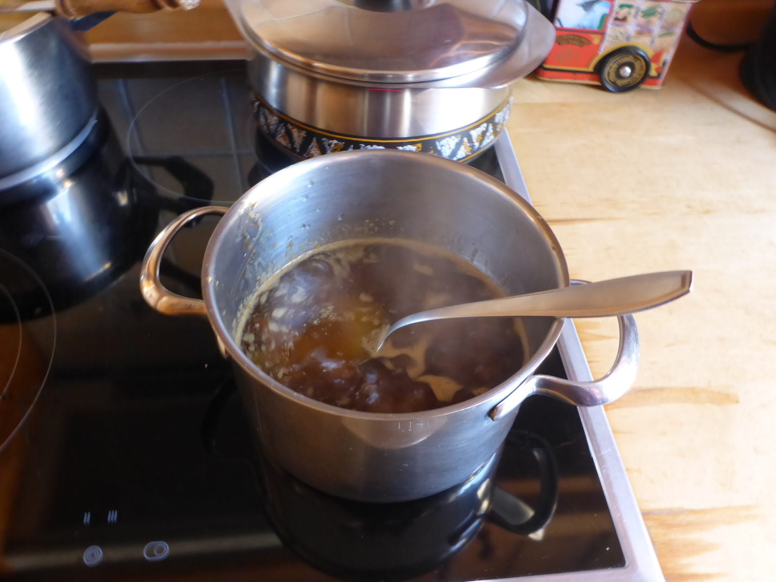 German Roasted Goose Leg And Gravy Recipe Ester kocht