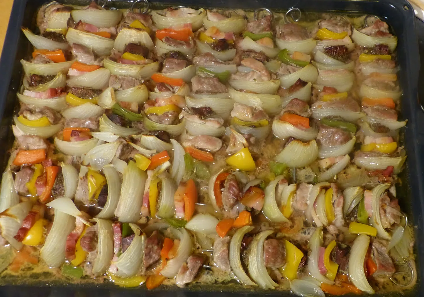 Schaschlik frisch aus dem Backofen.