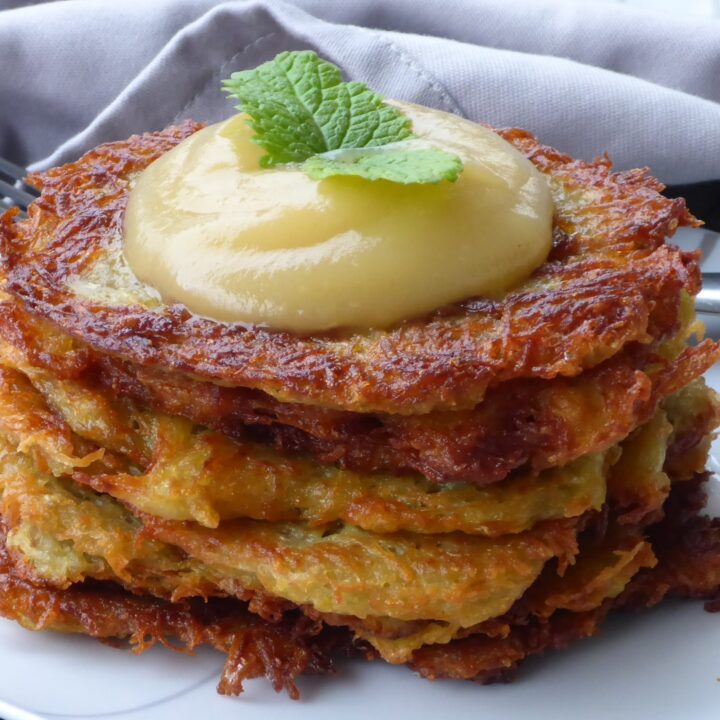 German Potato Pancakes (Kartoffelpuffer)