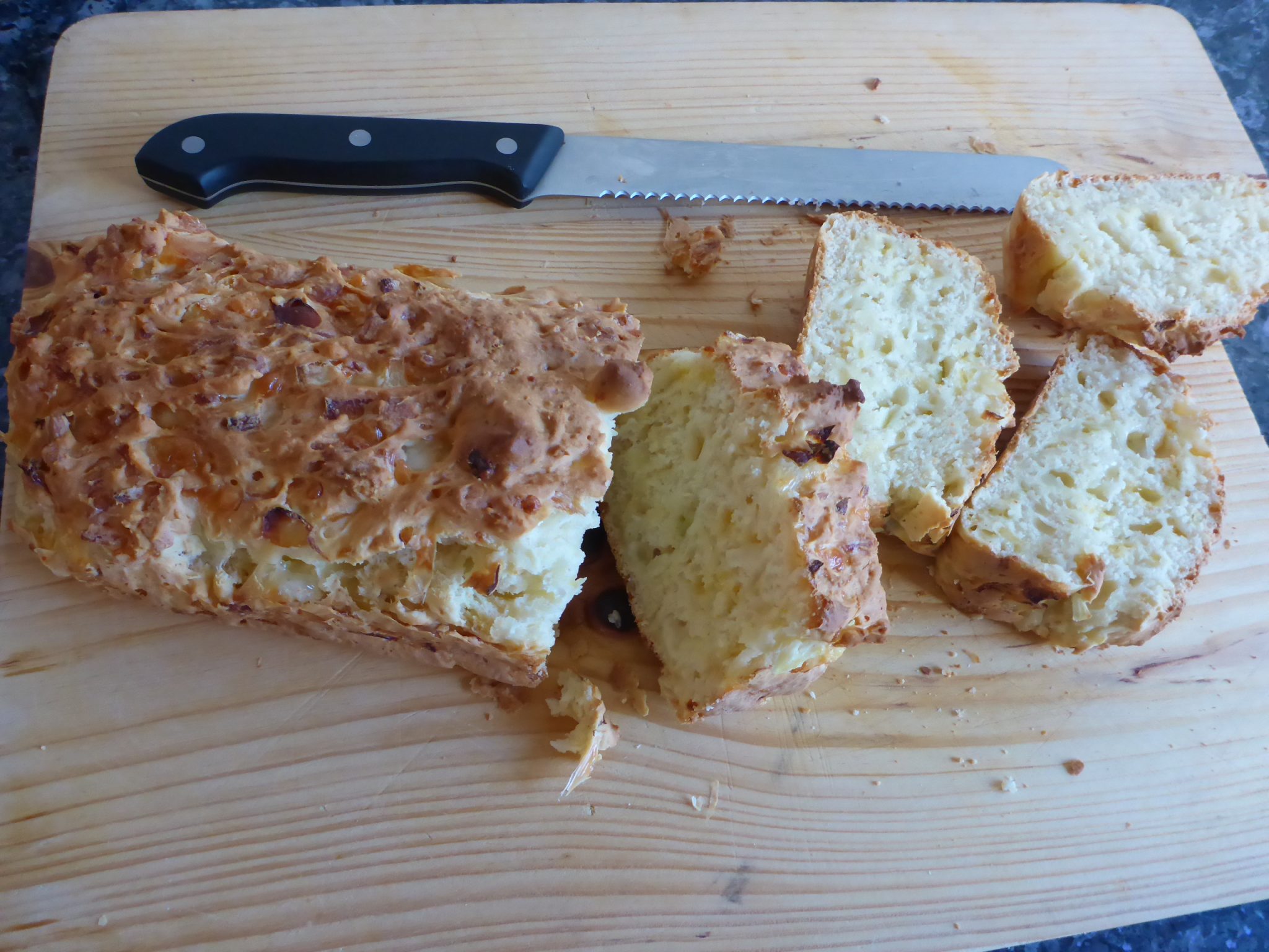 Easy Cheese Bread Recipe No Yeast Ester kocht