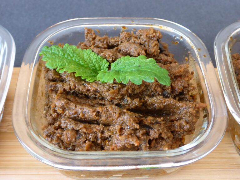 4 – Ingredient Tomato And Olive Dip