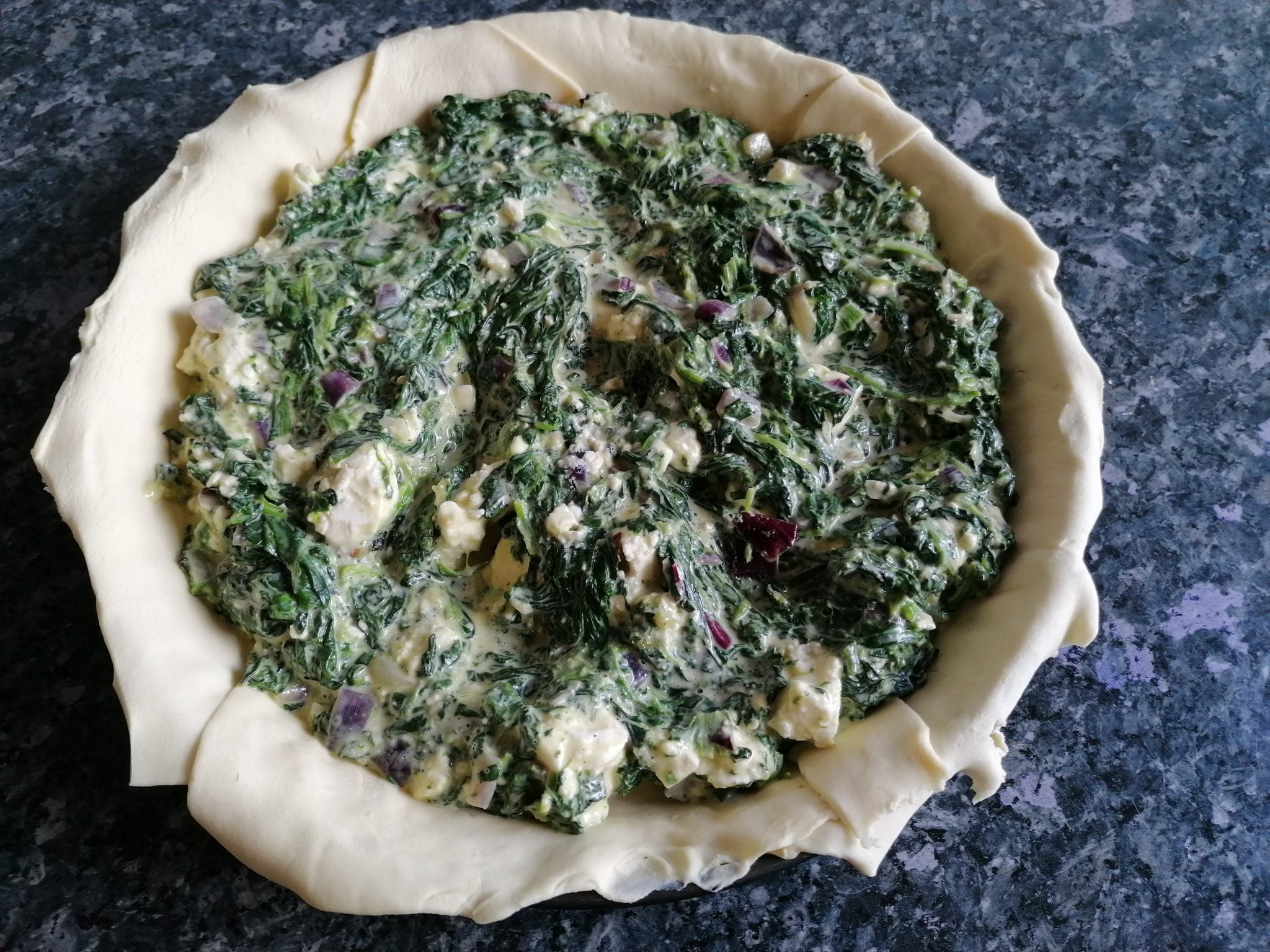 Spinach And Feta Quiche With Puff Pastry Ester kocht