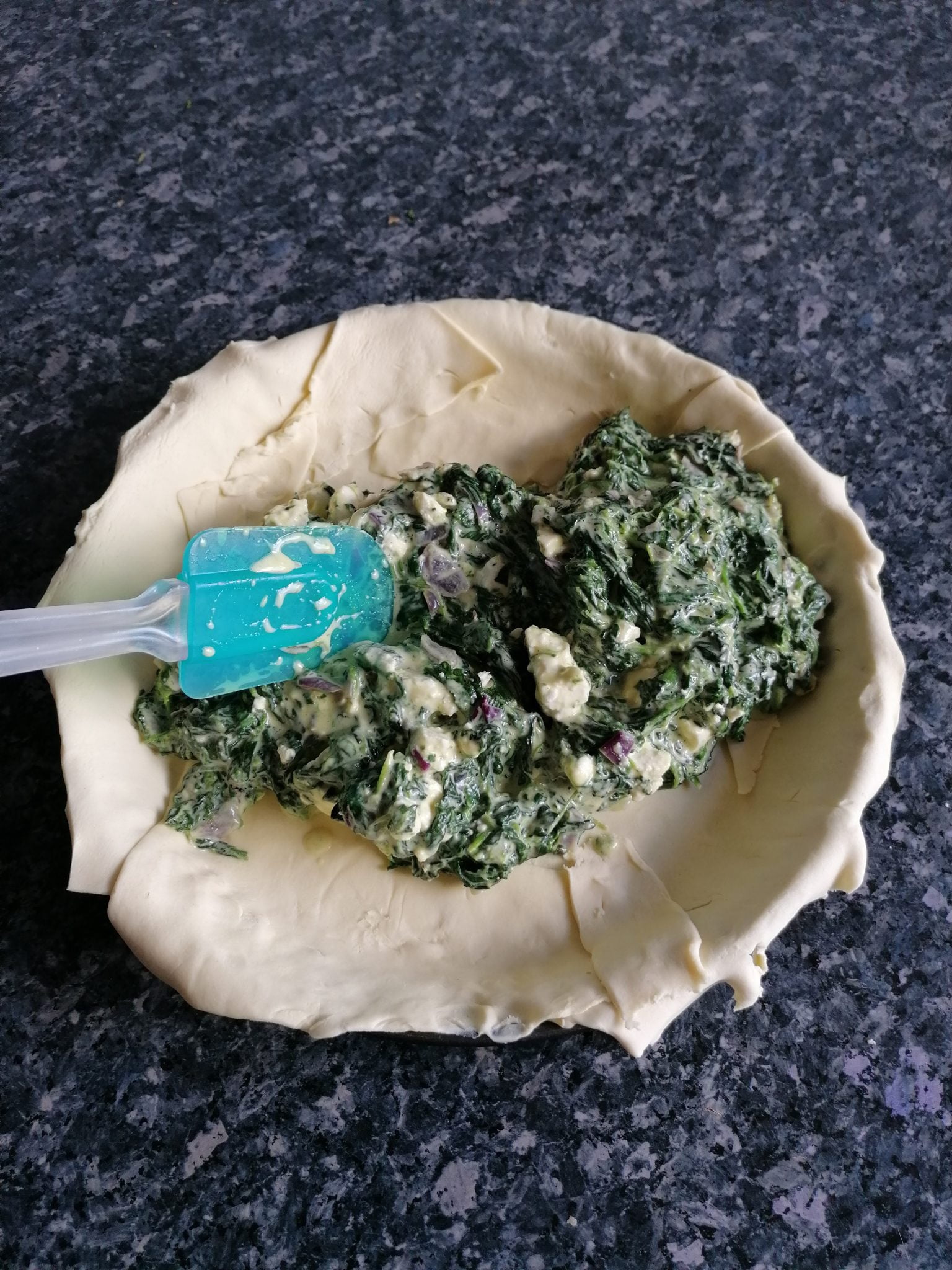 Spinach And Feta Quiche With Puff Pastry Ester kocht