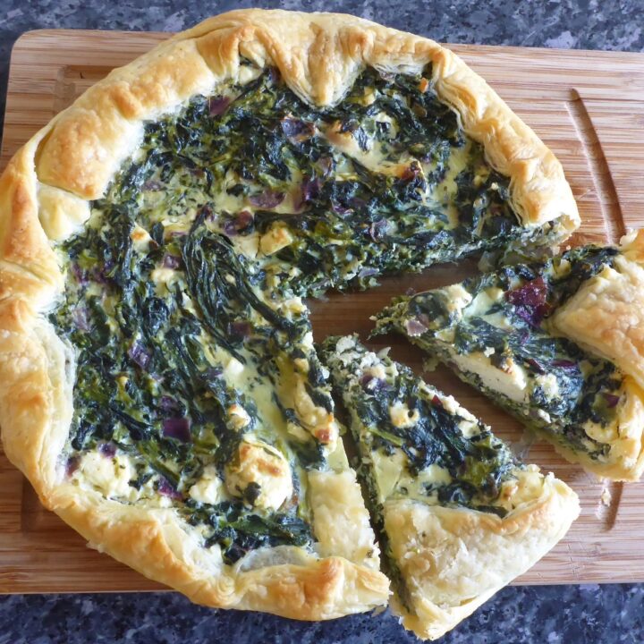 Spinach And Feta Quiche With Puff Pastry
