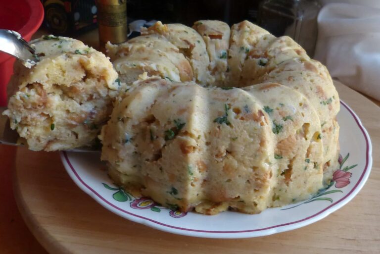 Authentic German Bread Dumpling (Serviettenknoedel)