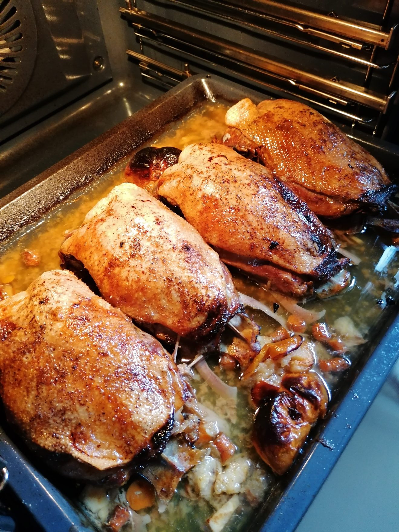 Roast goose breast with gravy recipe Ester kocht