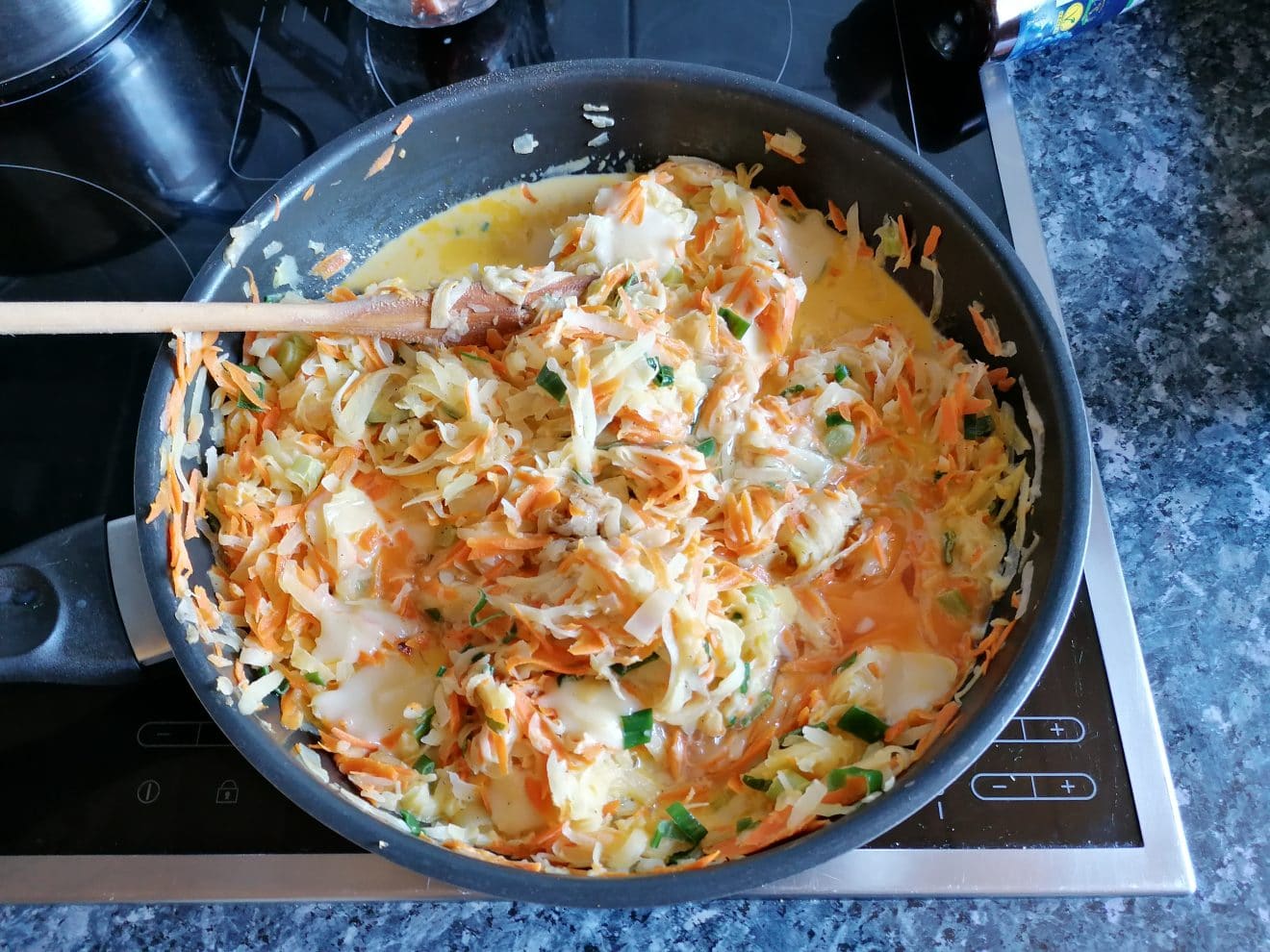 Kohlrabi Quiche With Puff Pastry Ester kocht