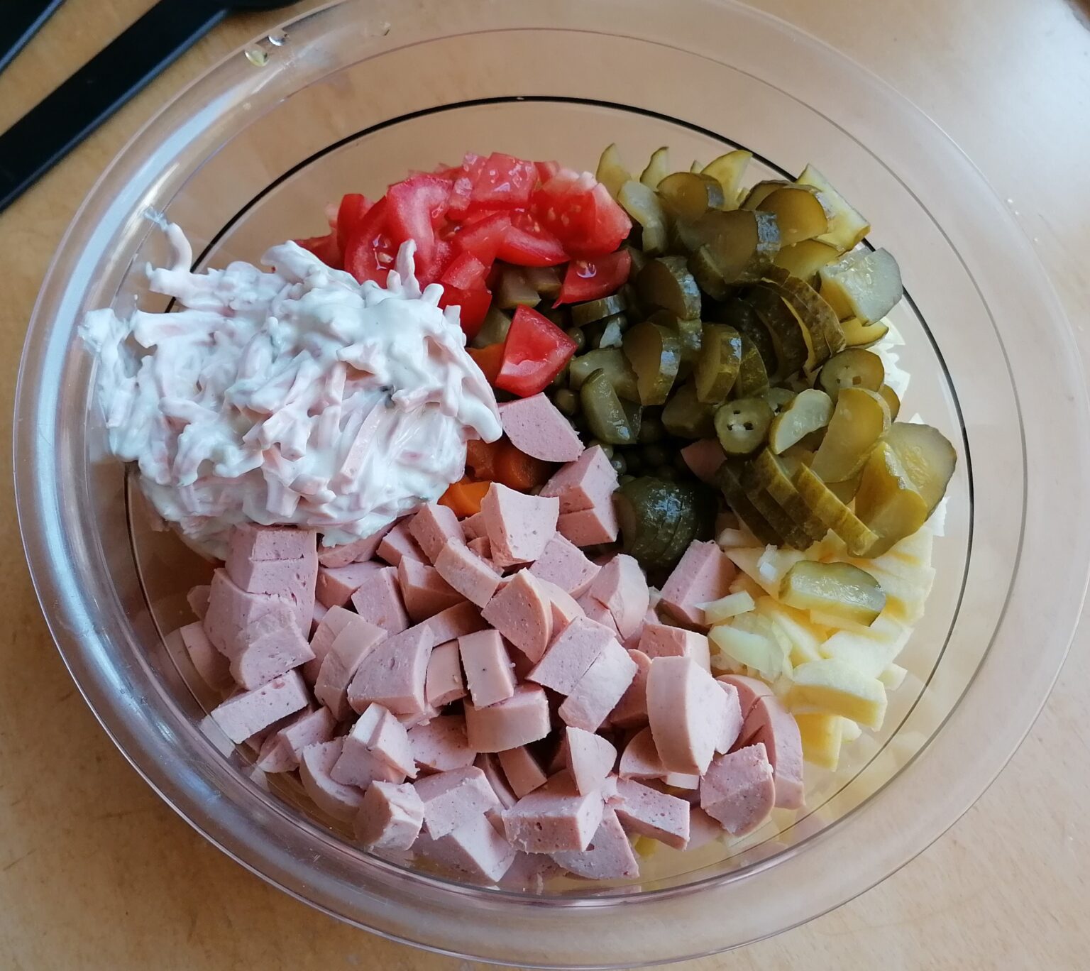 German Pasta Salad With Sausage Ester kocht