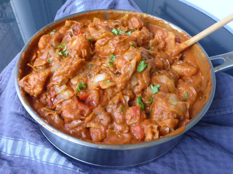 Veganer afrikanischer Erdnusseintopf