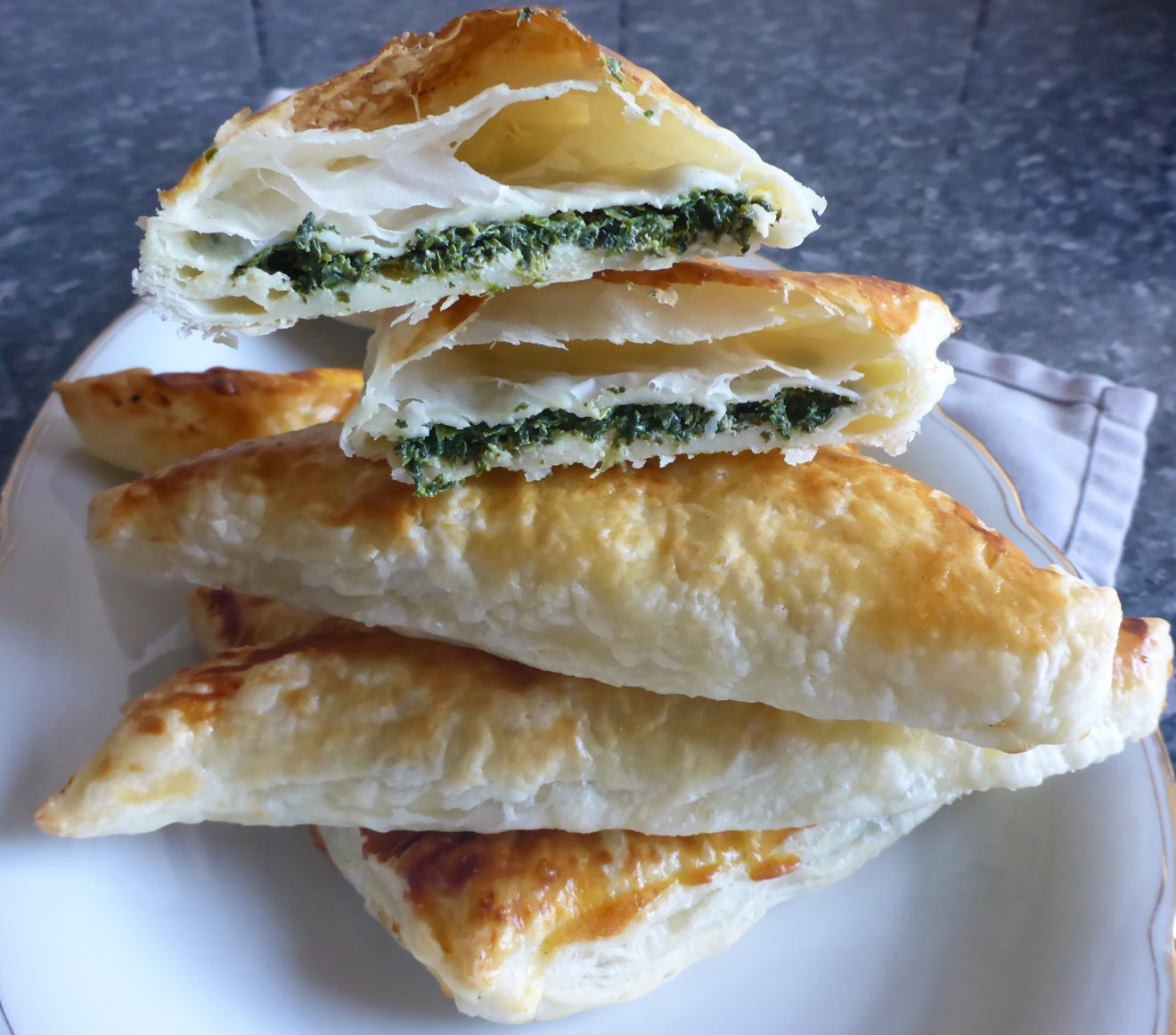 Spinach And Feta Triangles Ester kocht