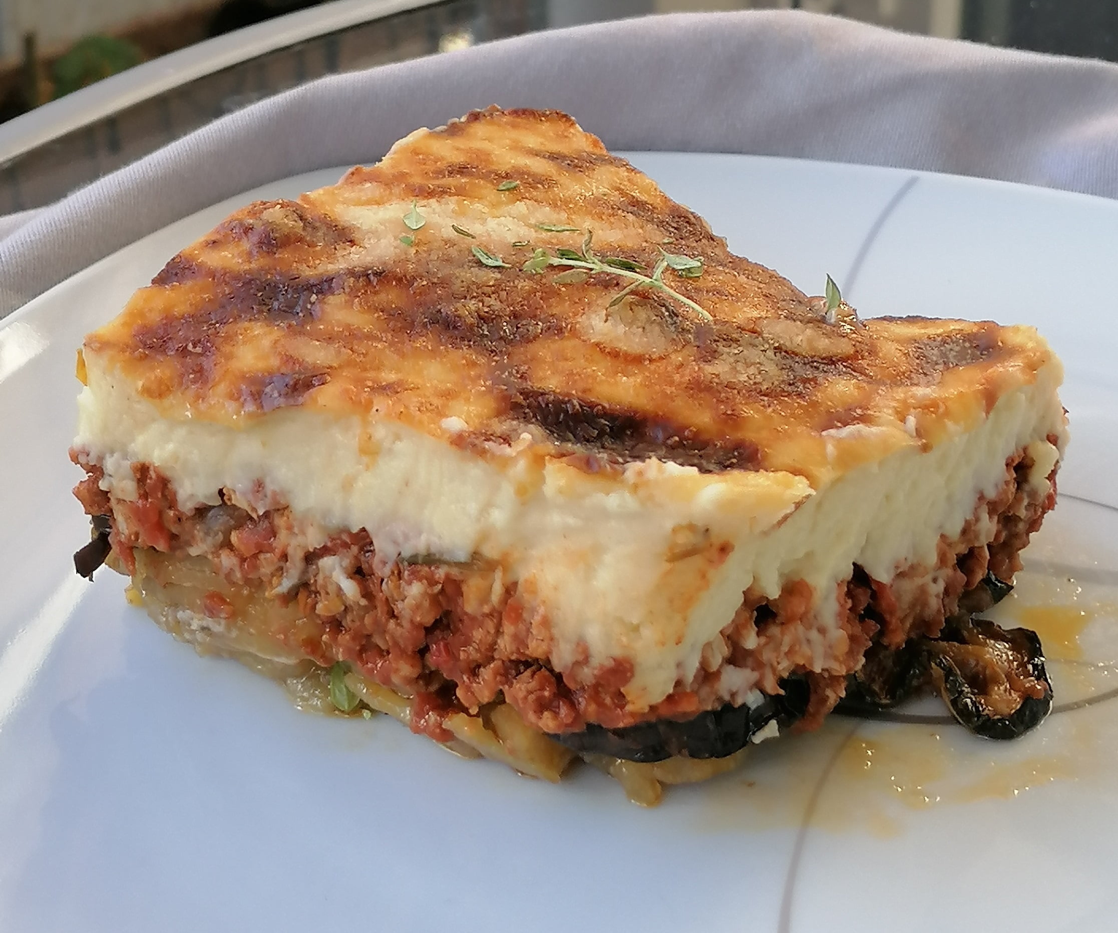 Moussaka Rezept - einfach und lecker - Ester kocht