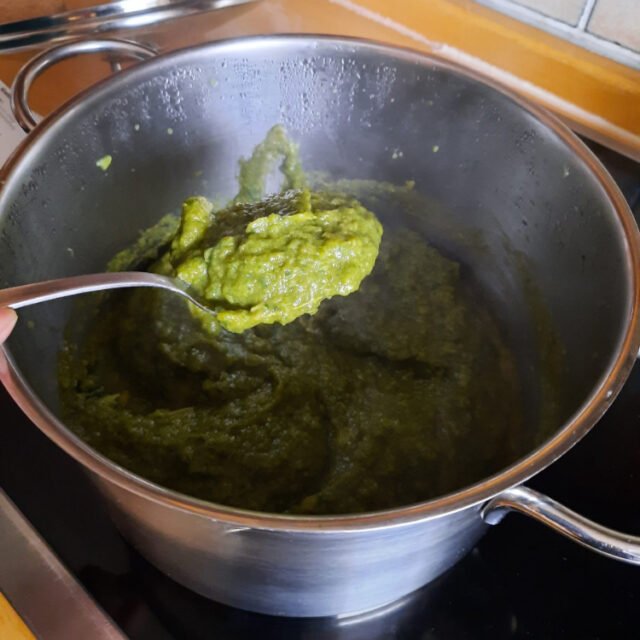 German Savoy Cabbage Puree (Wirsing) Ester kocht