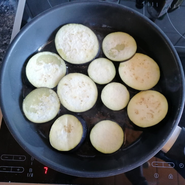 Eingelegte Auberginen mit Knoblauch - Ester kocht Eingelegte Auberginen mit Knoblauch - Ester kocht