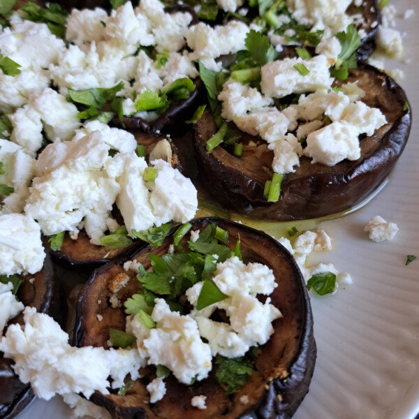 Orientalischer Auberginensalat mit Feta - Ester kocht