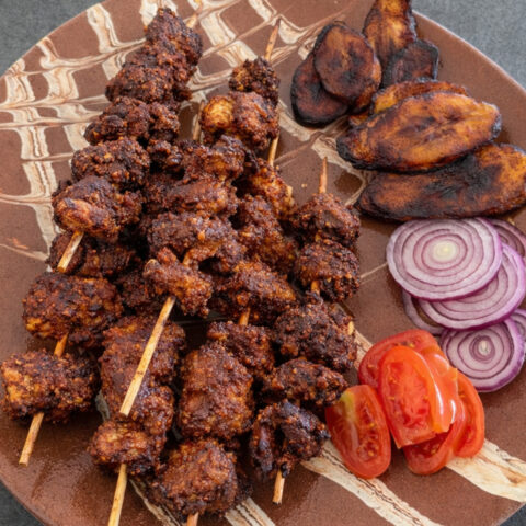 Westafrikanische Suya Hähnchenspieße (Suya Chicken) Rezept